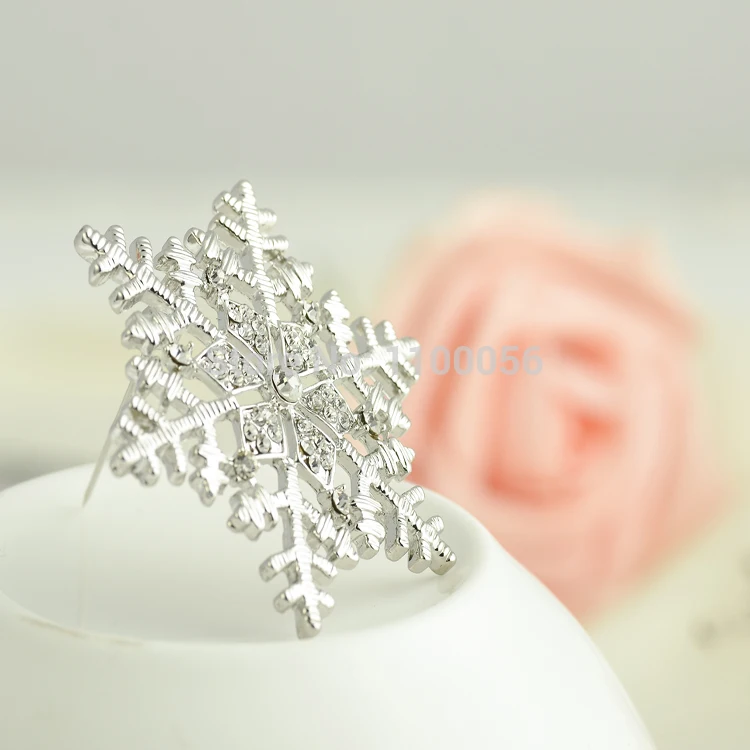 Брошь mziking Женская Снежинка белая со стразами Хрустальная брошь X0892 | Украшения и