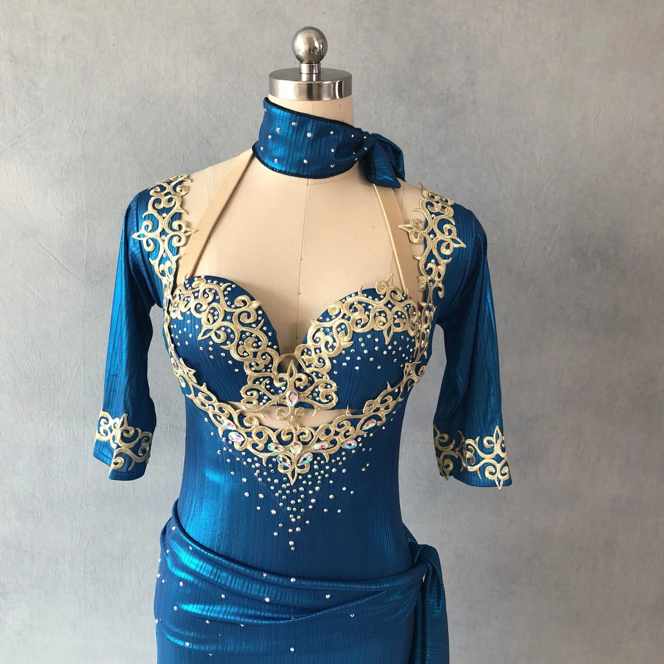 Танец живота восточный индийский Восточный Балади Саиди свободный халат