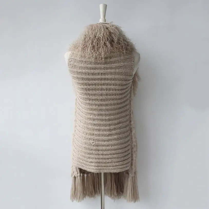 Женский трикотажный жилет Приталенный с воротником из натурального кроличьего