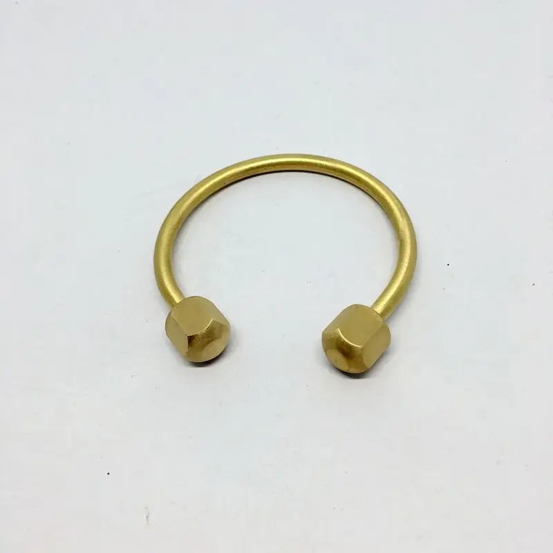 

1PC Handmade Simple Pure Copper Keychain Brass Key Ring Hang Buckle EDC Pocket Tools