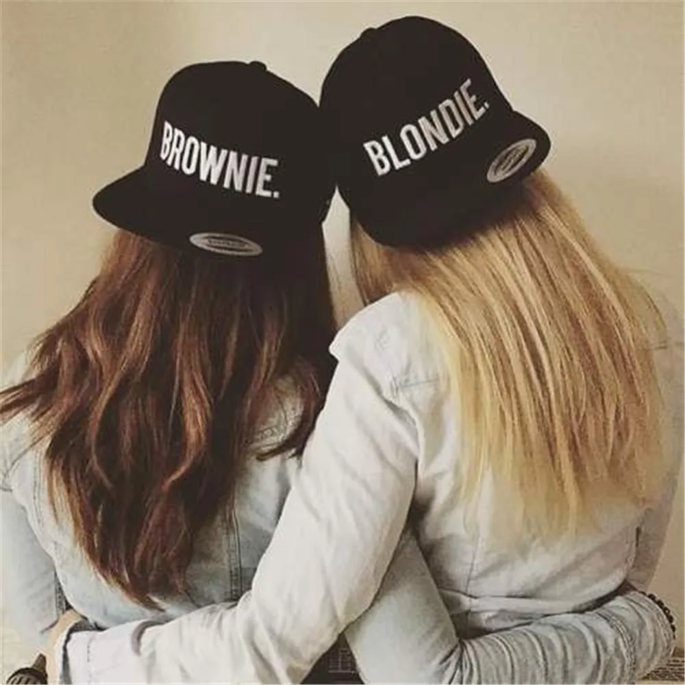 

Снэпбэк Кепка с вышивкой BLONDIE BROWNIE для влюбленных, акриловые женские кепки в подарок для ее подруги, бейсболки в стиле хип-хоп, регулируемые к...