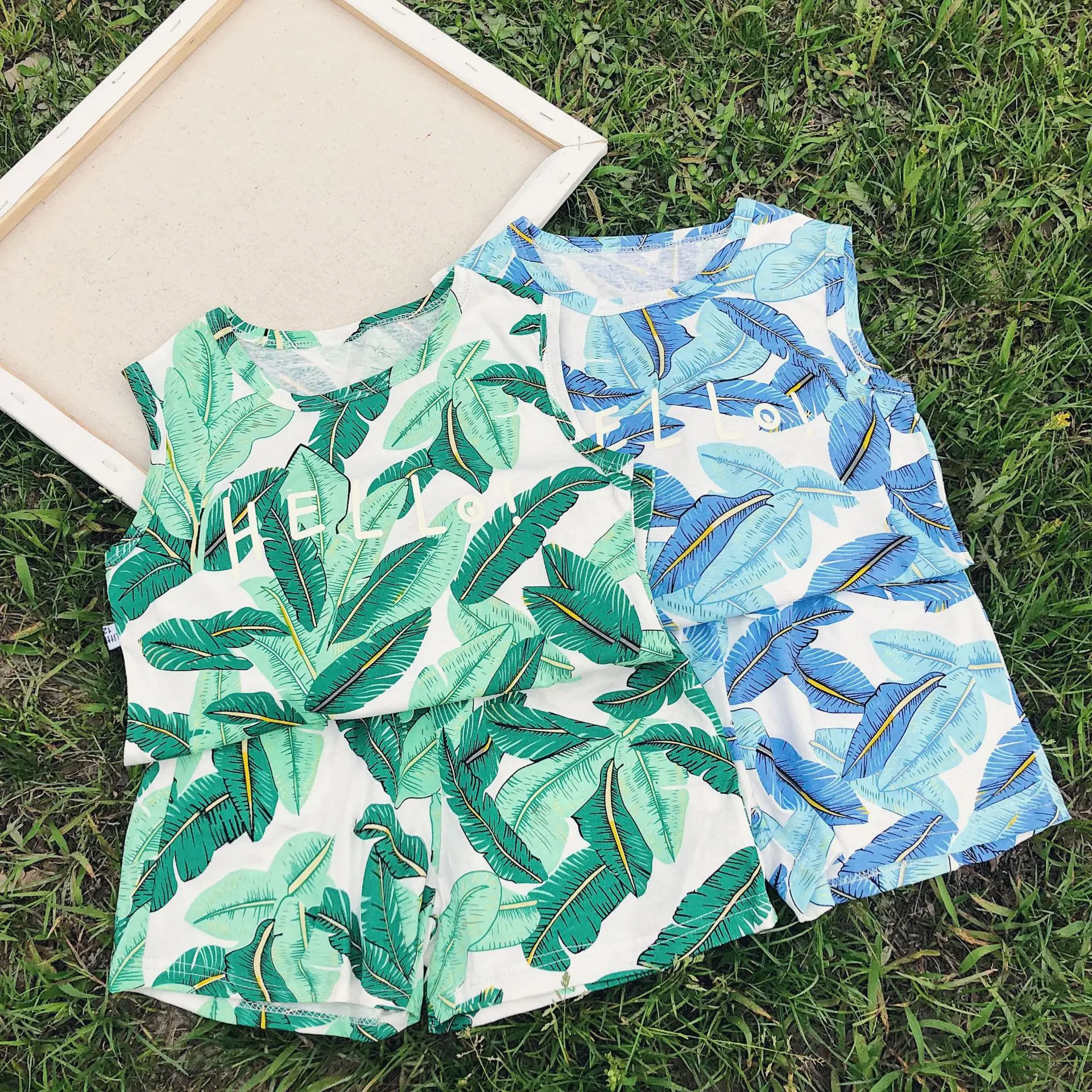 Summer 2019 fashion boys girls leaf printed sleeveless clothes sets kids cotton beach holiday vest and shorts 2pcs suits | Детская