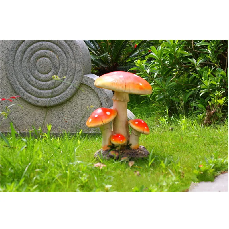 

Courtyard Outdoor Landscaping Decor Rural Ornaments Simulation Large Mushrooms Garden Sculpture Resin Garden Decor M1726