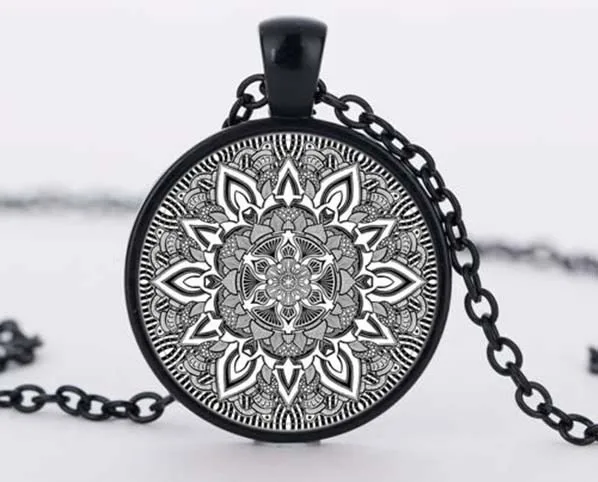 SUTEYI ожерелье в виде цветка мандалы Шарм хна Йога стеклянный кулон символ ом из