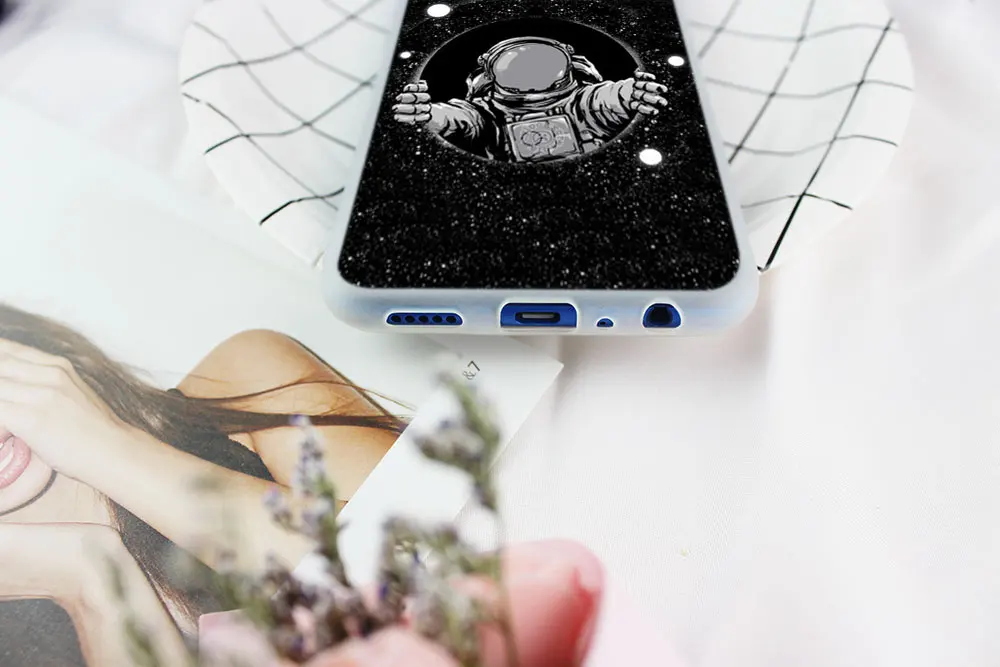 Черный белый чехол с изображением Луны звезд космонавта для Huawei Honor 30 20 10 9 Lite 30pro