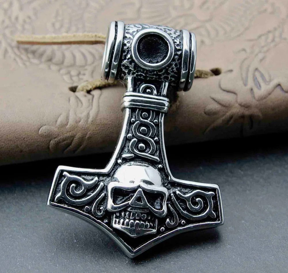 Мужская подвеска в виде черепа | Украшения и аксессуары