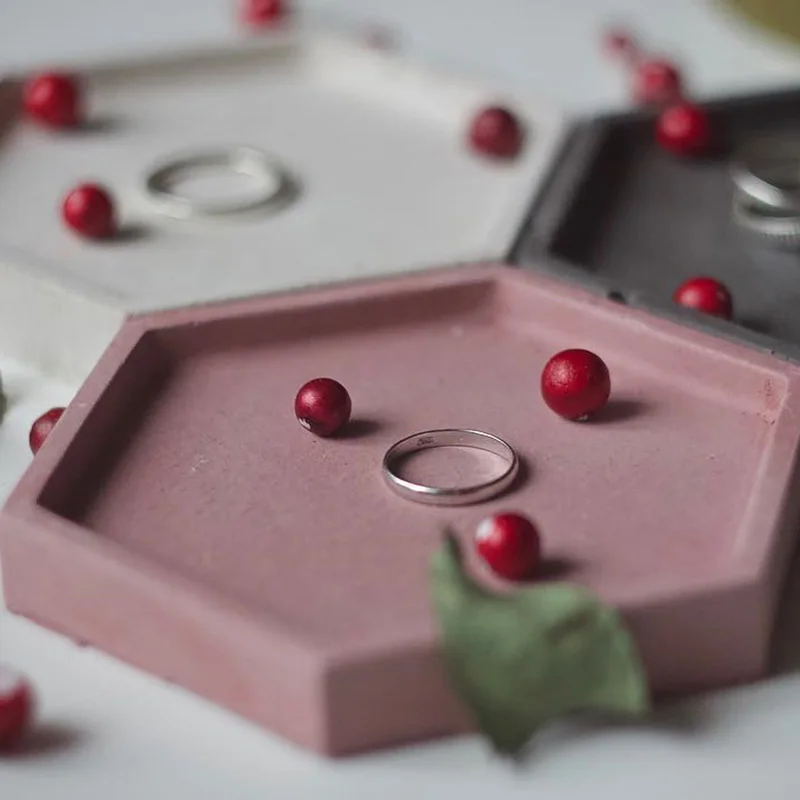 Шестигранная силиконовая форма под горку для бетонного поддона подсвечника