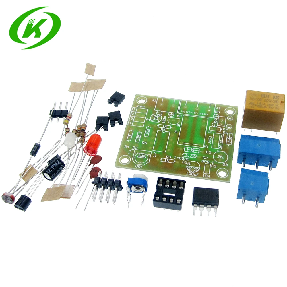 

LM393 DIY Light Operated Switch Kit Light Control Switch Photosensitive DIY Electronic Trigger Output Mode Module Funny DIY Kit
