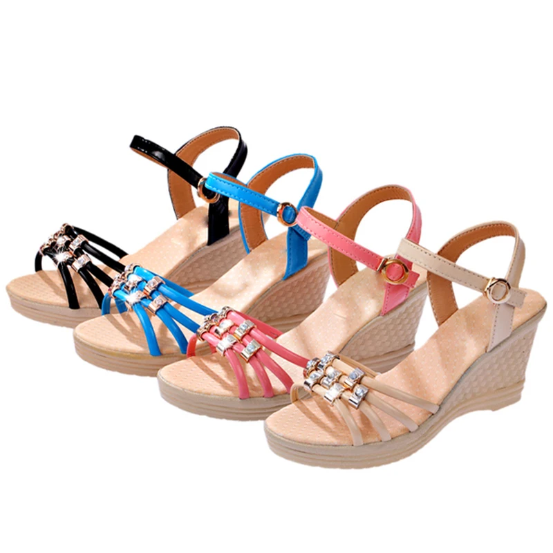 Летние женские туфли на танкетке с ремешком щиколотке Модные повседневные