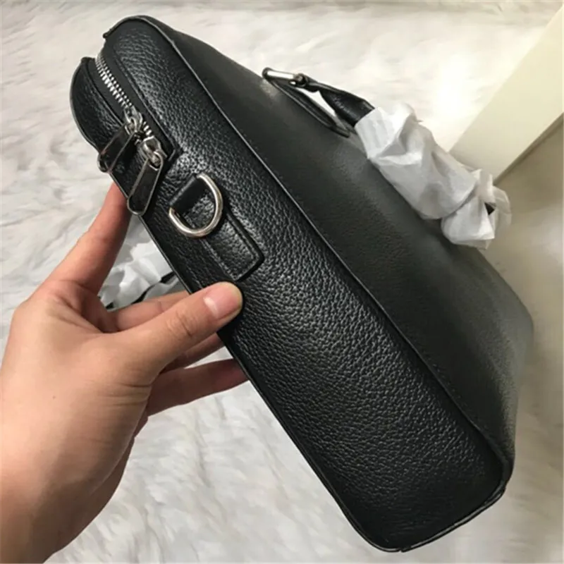 Мужская сумка из натуральной кожи однотонная мягкая черная сумка-мессенджер на