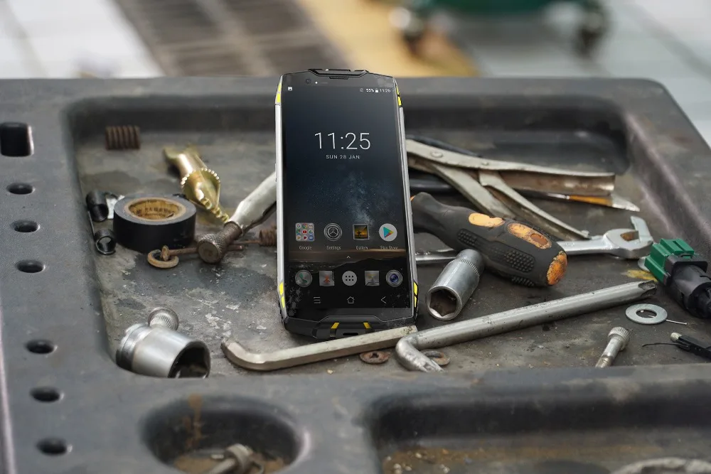 Blackview BV6800 Pro IP68 водонепроницаемый смартфон 4 Гб+ 64 Гб 5," 18:9 MT6750T Восьмиядерный 16,0 Мп Android 8,0 6580 мАч Беспроводное зарядное устройство