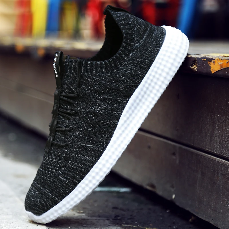 Мужские кроссовки из легкой сетчатой ткани повседневные дышащие на шнуровке для