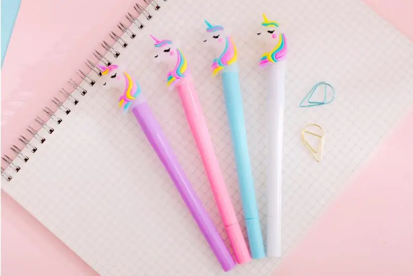 1 шт. Единорог светящаяся гелевая ручка 0,38 мм Kawaii Канцелярские гелевые ручки новинка милые ручки черная письменная Ручка Kawaii школьные принадлежности