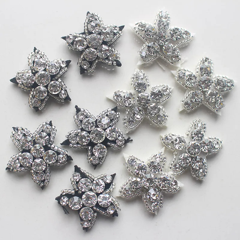 

5pcs/lot White Snowflake Rhinestones Star Beads Patch Applique Sew on Beading Applique Clothes Shoes Bags Decoration Patch DIY
