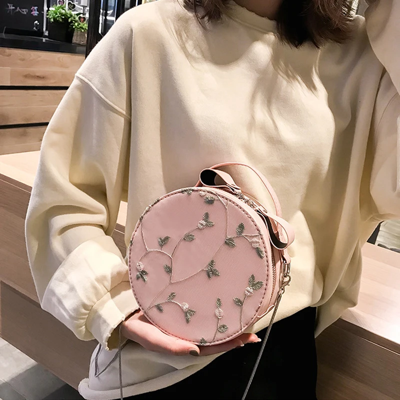 Белые сумки с цепочкой для женщин 2019 маленькие кожаные женские круглые летние