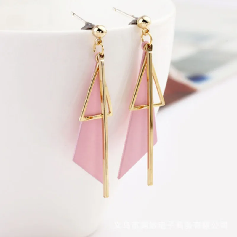 Простые милые дизайнерские геометрические металлические многогранные