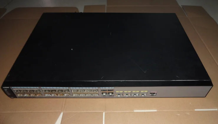 

Huawei S5700-28P-LI-24S-BAT 24-port full Gigabit SFP optical port Core network management switch