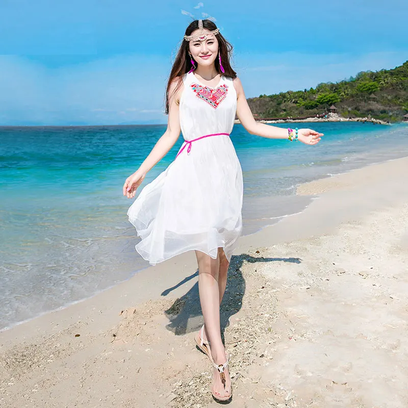 Семейные одинаковые платья для мамы и дочки в богемном стиле с V-образным вырезом