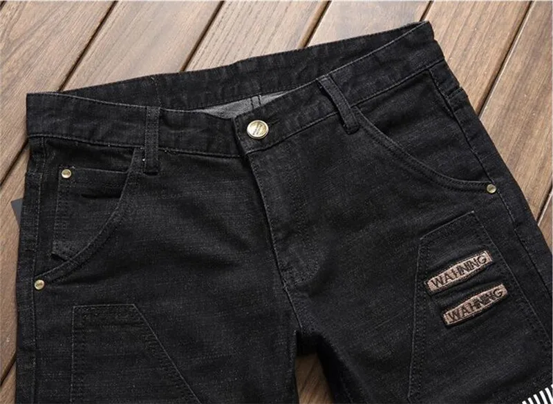 Личность значок лоскутное Джинсы для женщин Для мужчин Рваные джинсы модный