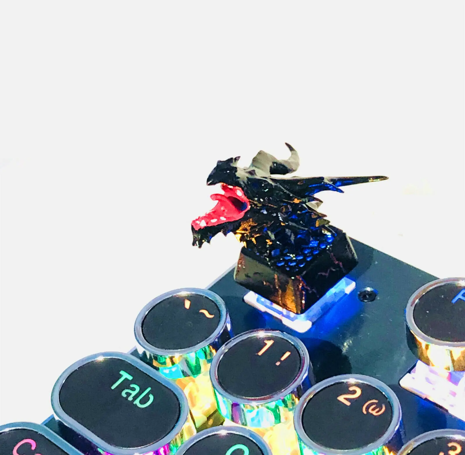 Ручная работа 3D Резина дракон король ключ Кепка s Artisan с подсветкой для вишни MX