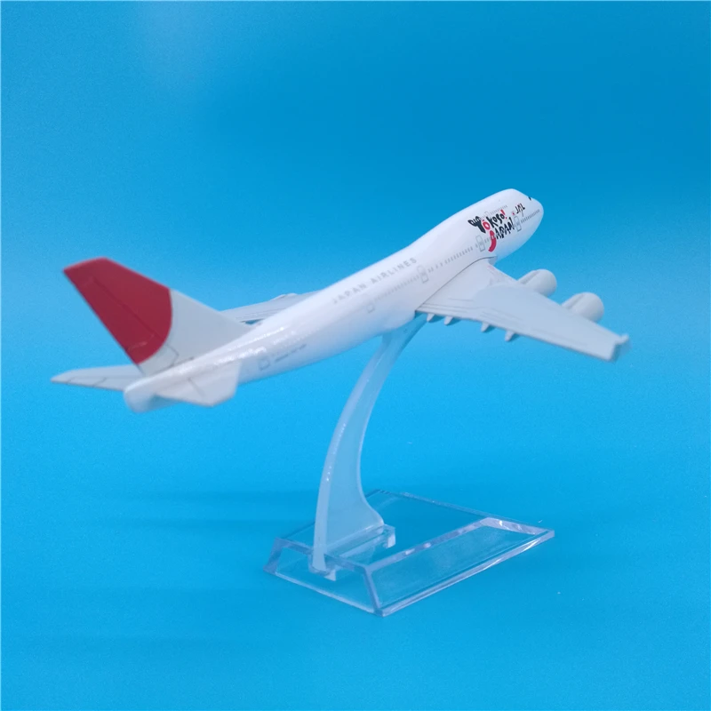 Модель самолета 16 см японские авиакомпании модель Боинг 777 из литого металла JAL B777