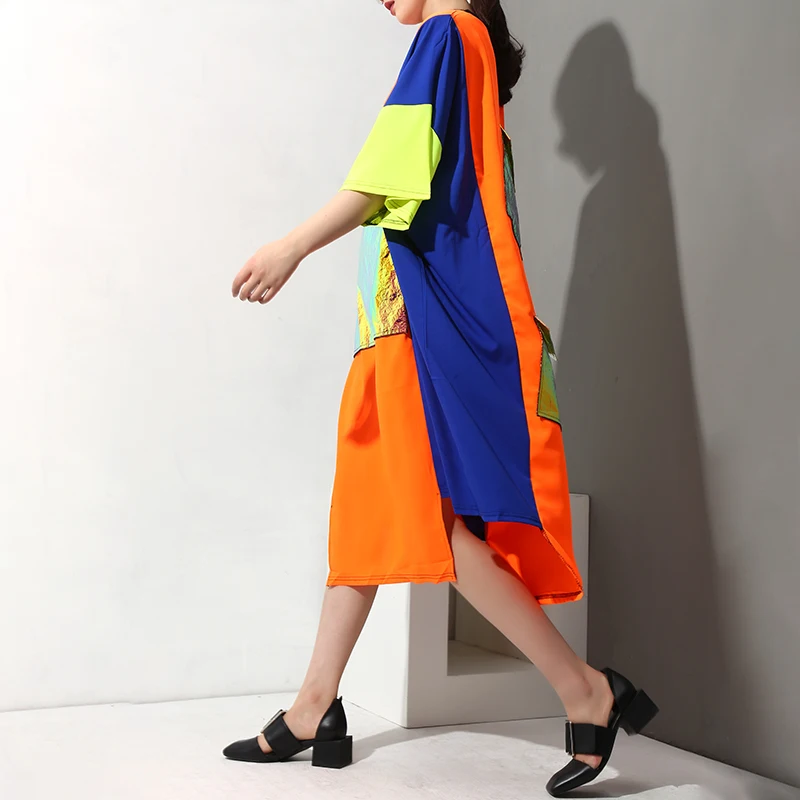 [EAM] New Spring Summer Round Neck Three-quarter Sleeve Big Pocket Split Joint Big Size Long Dress Women Fashion JX0241