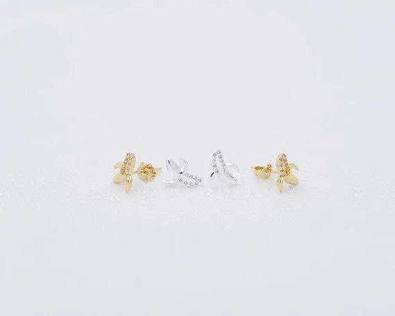 Fashion silver plated banana stud earrings personality hollow out for women wholesale | Украшения и аксессуары