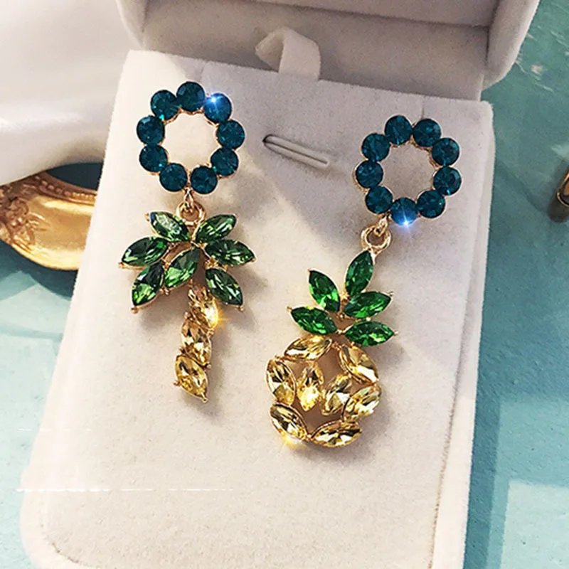 Style 2 KMVEXO новые корейские серьги-капли с кристаллами в виде ананаса для женщин летние длинные Стразы для девушек вечерние ювелирные изделия для свадьбы - Окраска металла: Style 2