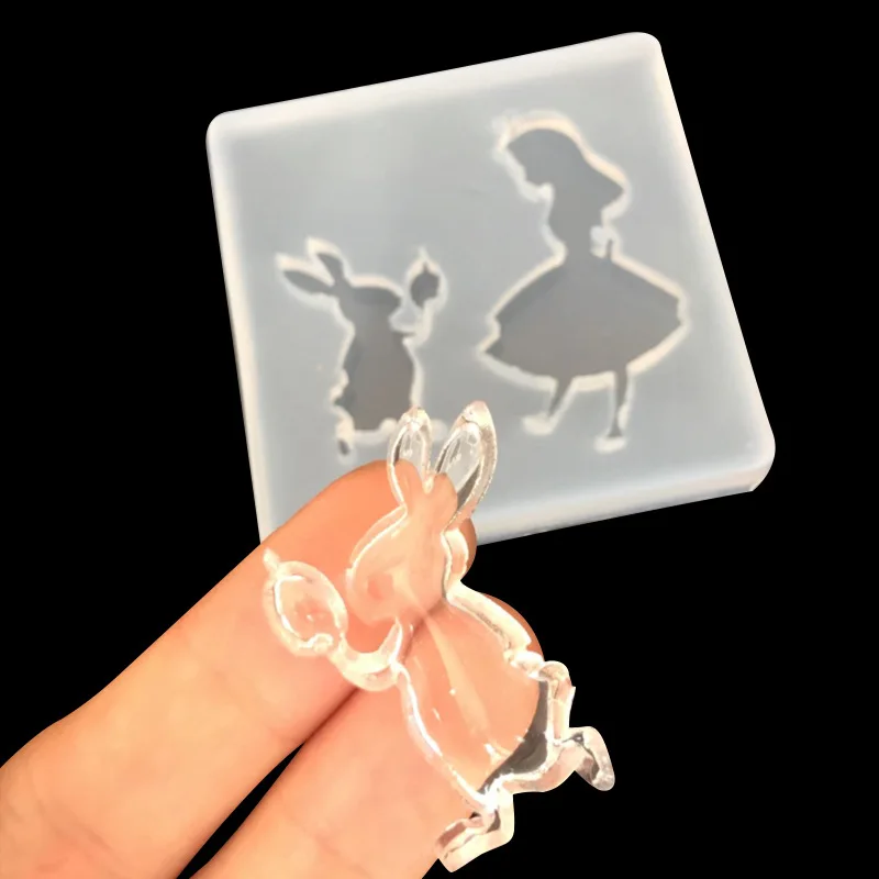 

Mirror crystal gumming mold Alice rabbit handmade transparent pendant decorative accessories mold 16130