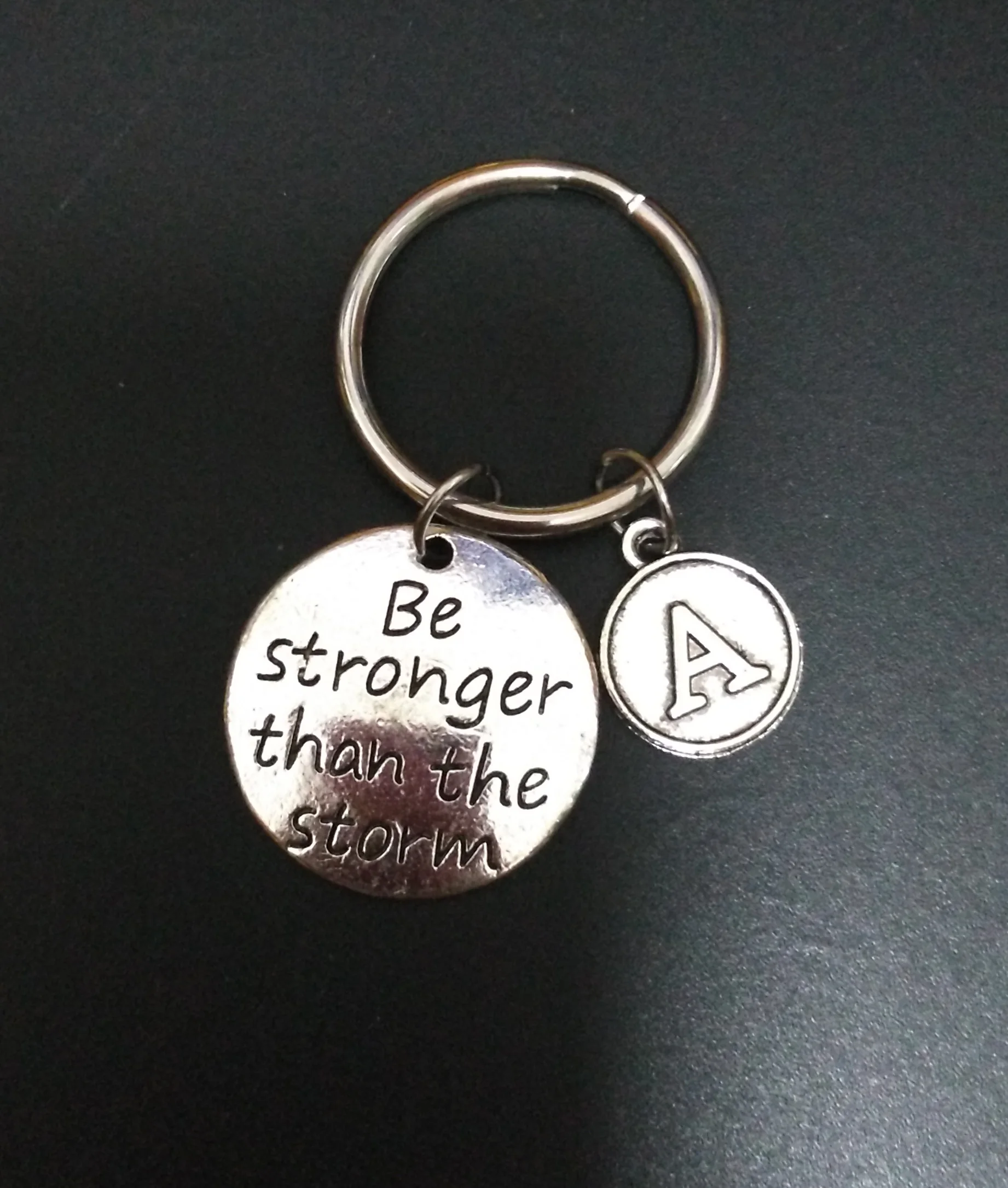 1 шт. быть сильнее чем Storm брелок для ключей прочность подарки продажи|keyring