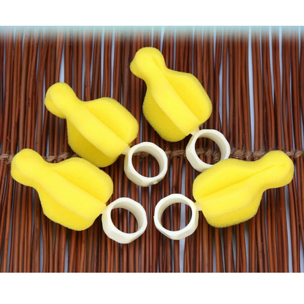 

2pcs 360 Degree Infant Pacifier Cleaner Rotating Sponge Yellow Baby Nipple Brush Babies Teat Cleaning Feeding Bottle Brushes