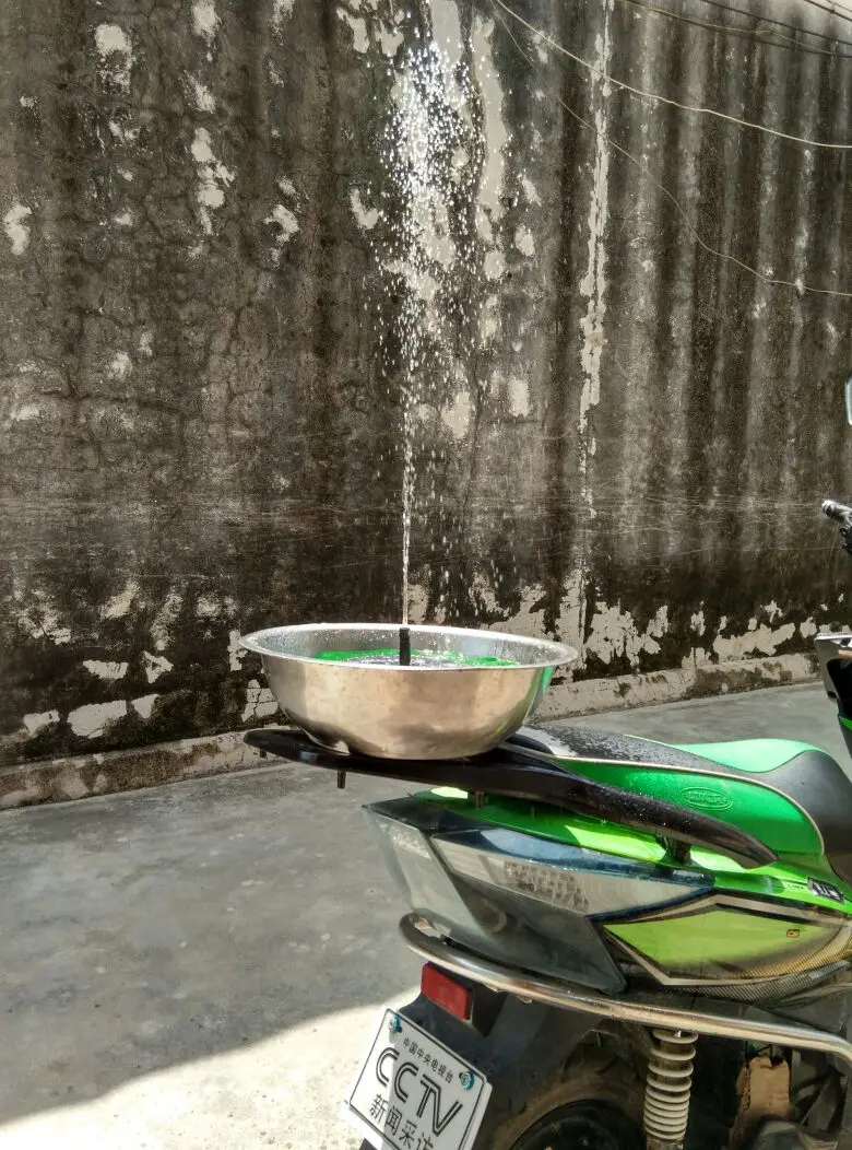 

Solar energy lotus leaf fountain, floating pool, pond / Lake, small garden fountain, multi nozzle, aerated water flow