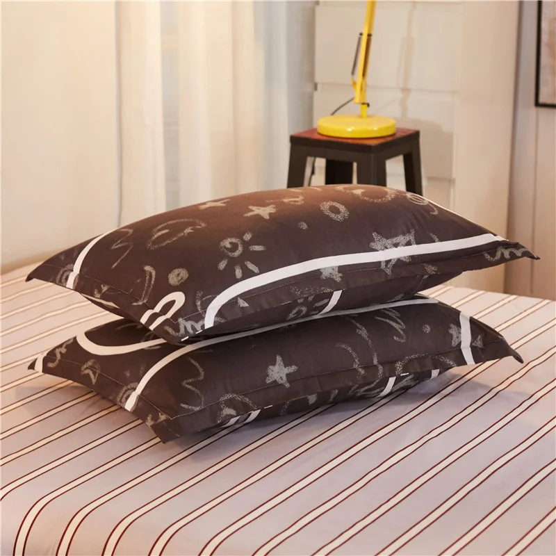 Мода черно-белые полосы шаблон мягкие теплые 4 шт. Постельное бельё содержат