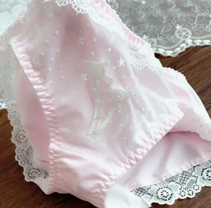 Новое поступление реальное фото M L XL молочный шелк милые Лолита Kawaii Олень Вышивка Трусики Нижнее белье Трусики WP569 - Цвет: Pink