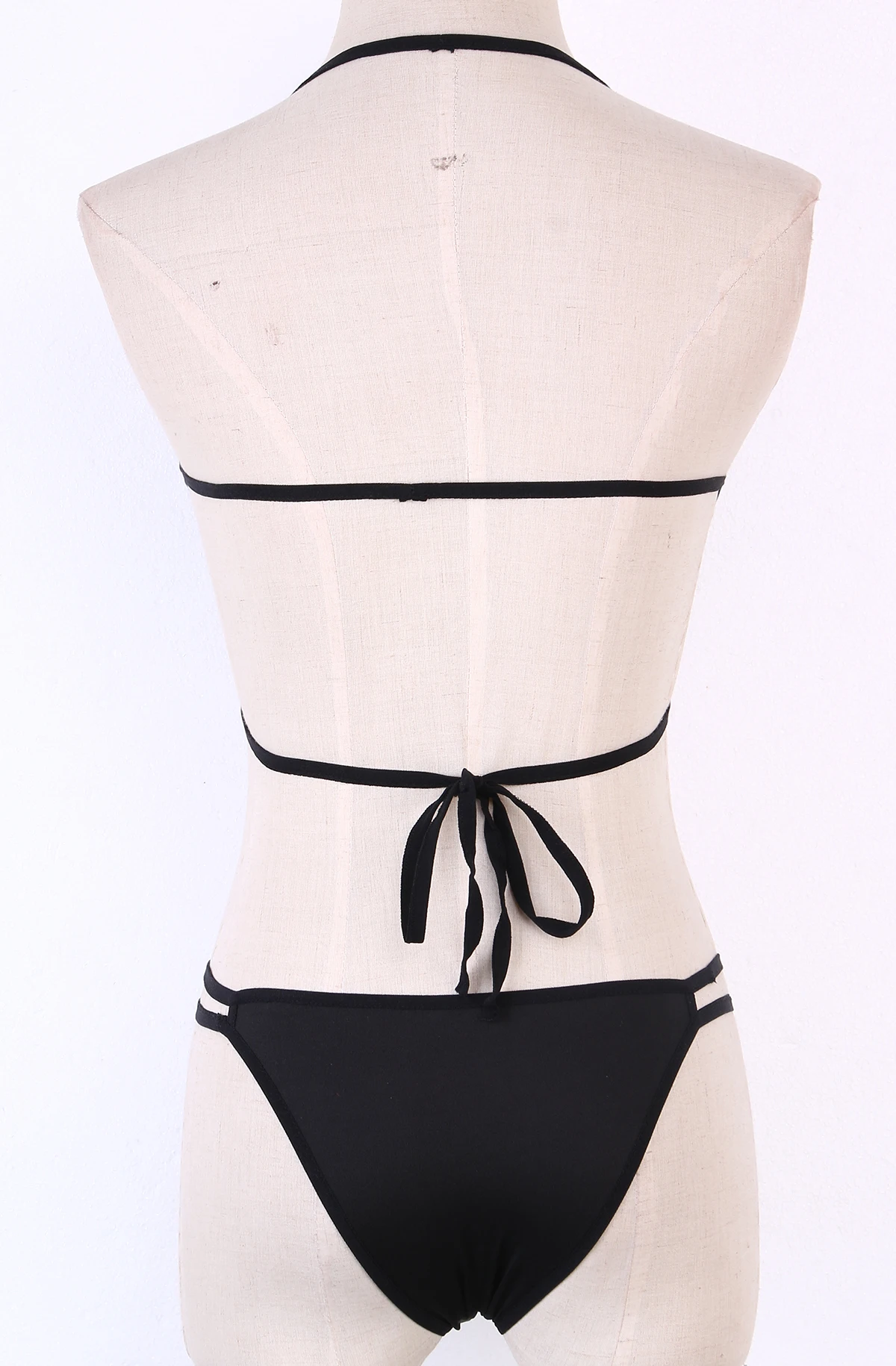 Соблазнительные бразильские бикини черный комплект с лямкой на шее купальник