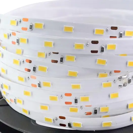 Суперъяркие светодиодные ленты 5630 SMD не являются водонепроницасветодиодный ыми