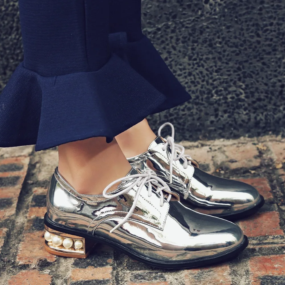 Оригинальные ультраэлегантные женские туфли на плоской подошве с круглым носком