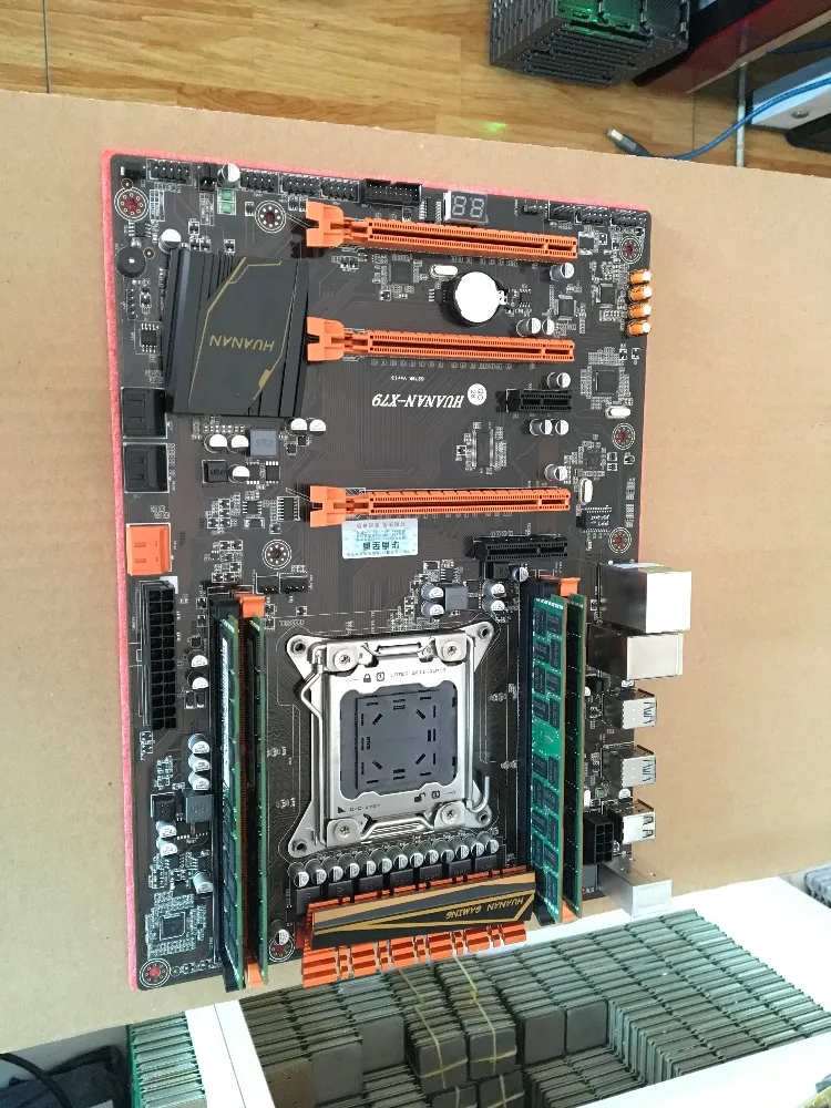 Игровая материнская плата huanan Zhi Deluxe version X79 для intel LGA 2011 ATX 4 combos 4x8 GB 32GB 1600Mhz DDR3 RECC Memory 64gb