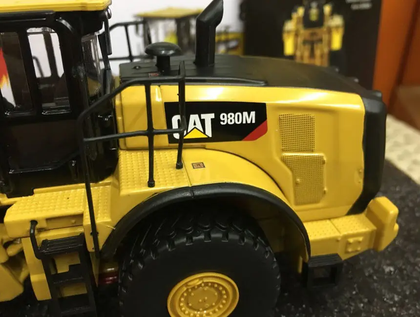 Гусеница Cat 980M колесный погрузчик 1/50 масштаб металла бренд Diecast Masters#85543