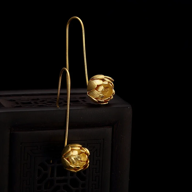 Серьги матовые из стерлингового серебра 925 пробы с золотыми цветами дизайнерские