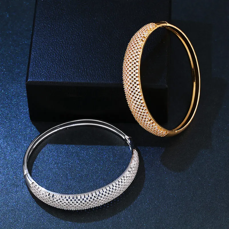 Женский дизайнерский браслет OCESRIO золотой на запястье для свадьбы в Дубае