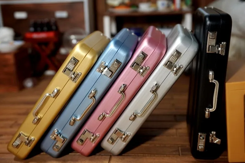 

Doll suitcase furnishing articles for Blyth Chloe 1/3 1/6 1/8 1/12 dolls accessories