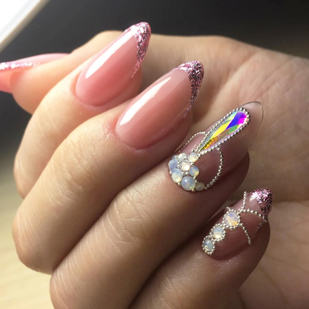 3d стразы для маникюра 1 коробка стеклянные в виде цветов конского глаза