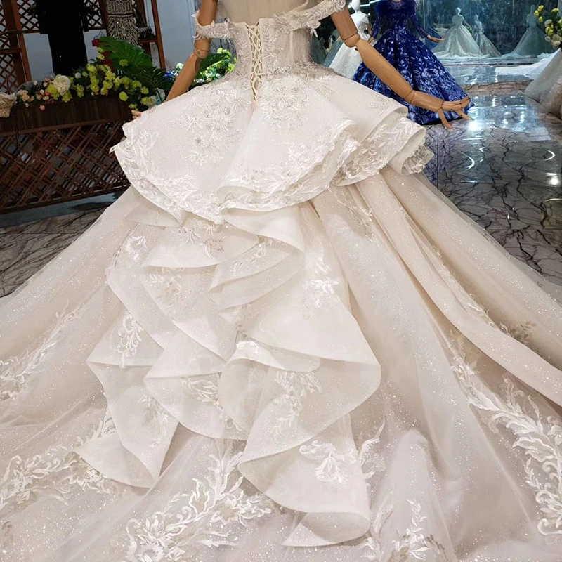 LS20430 Специальное свадебное платье с рюшами и маленькой рубашкой со шнуровкой