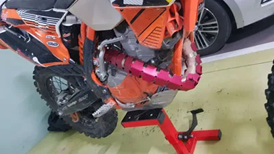 Для EXC125/250/300/450 EXC 350 450 1190 1290 ENDURO LC4 SX SMR MX KXF глушитель выхлопной трубы протектор для