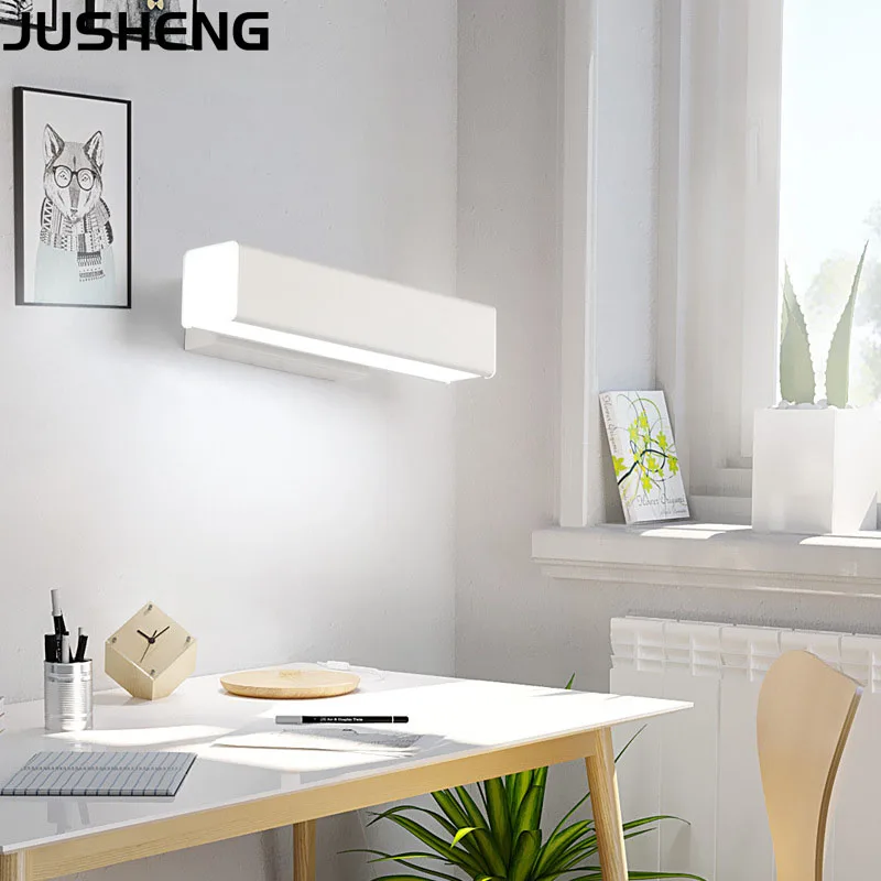 Настенный светодиодный светильник черный и белый с поворотным лучом|Комнатные