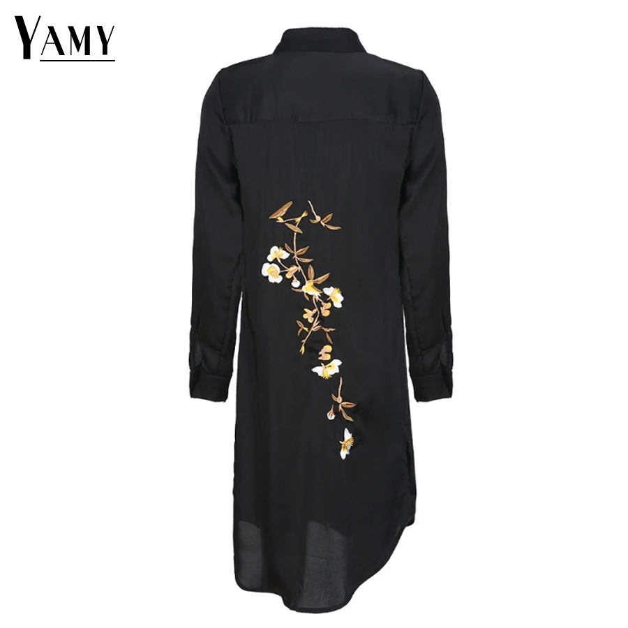 Винтажные женские блузки 2017 Лето Осень черного цвета с цветочной вышивкой