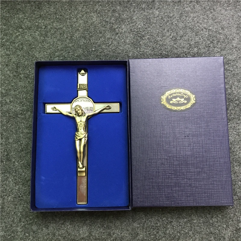 Бог благословит стоя сплав Распятие Иисуса Святой средства ухода за кожей