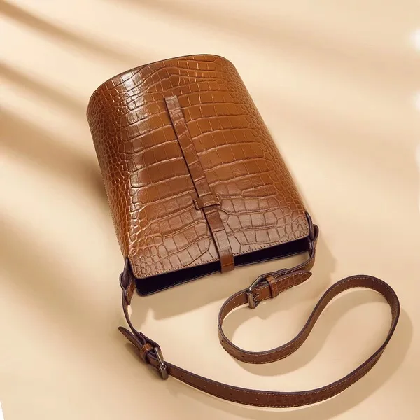 Крокодиловый узор из натуральной кожи для женщин бычьей винтажная сумка-мешок