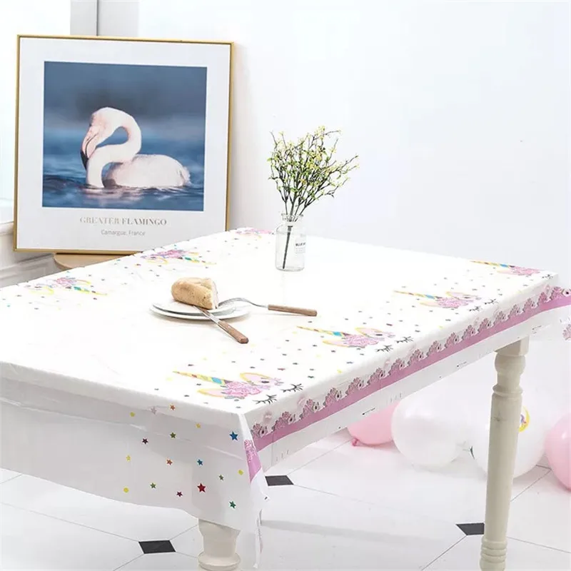 Скатерть с единорогом розовая полиэтиленовая пластиковая скатерть Волшебная